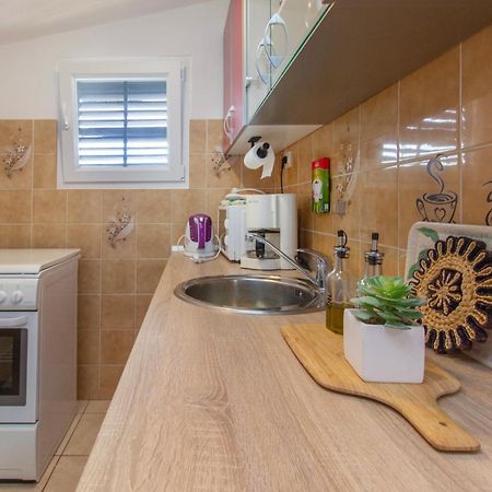 Apartmani Alaga B Tribalj Екстериор снимка