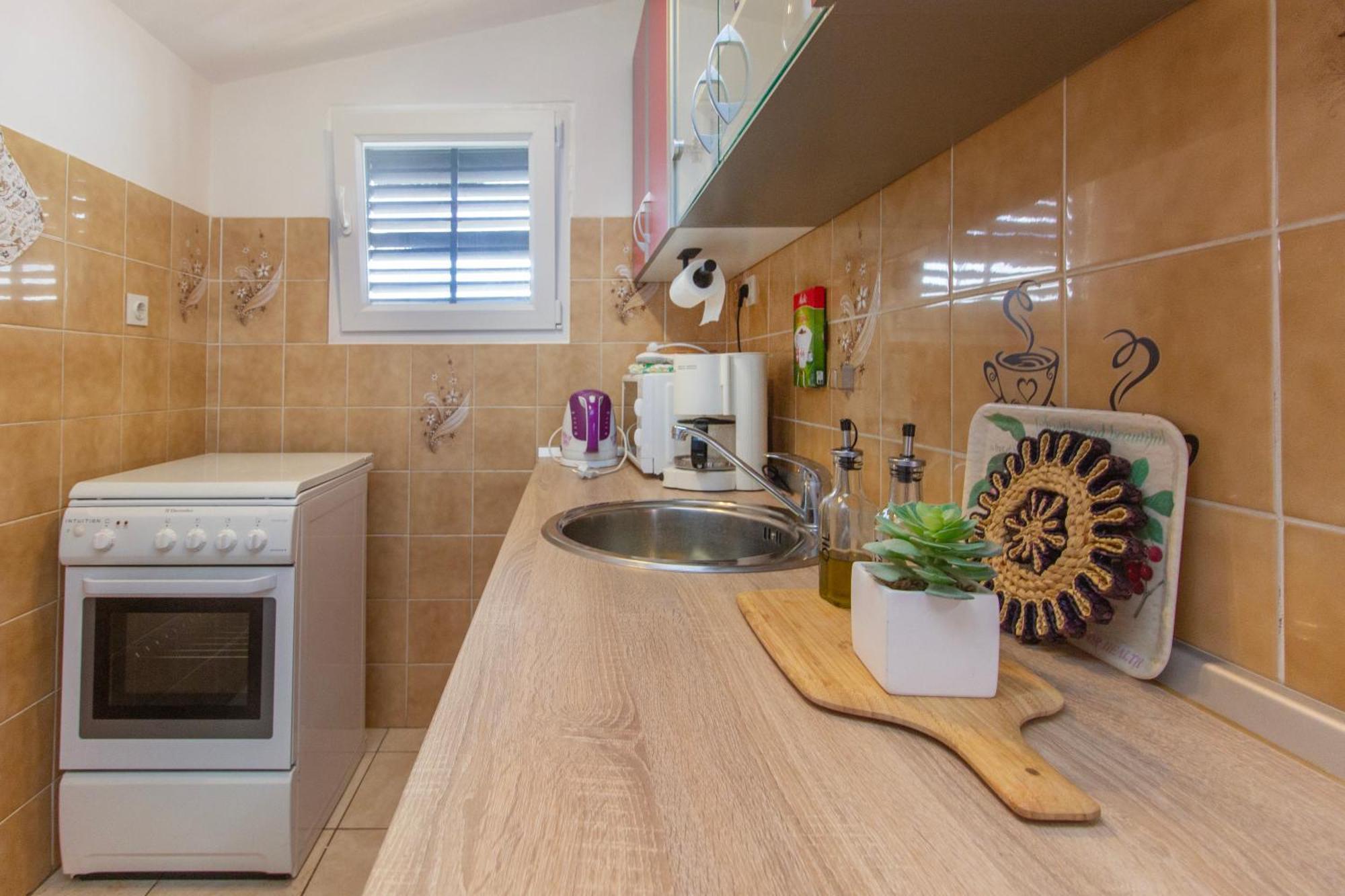 Apartmani Alaga B Tribalj Екстериор снимка